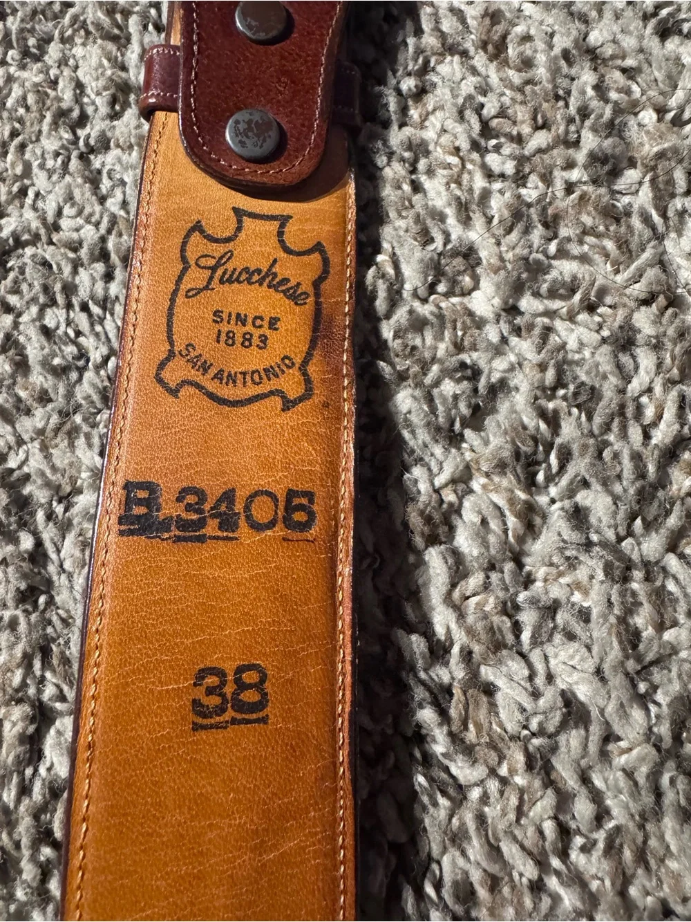 Lucchese Men’s Brown Tan Leather Belt with Dark Brown Accents